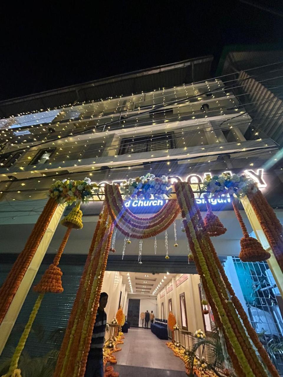 Hotel Dolly Siliguri Buitenkant foto